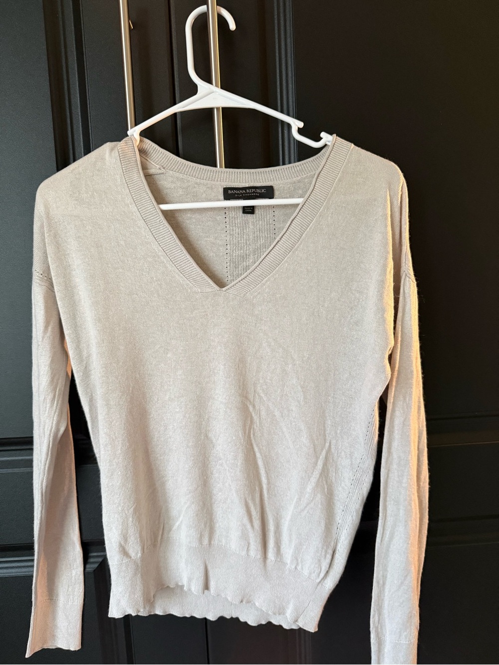 Banana Republic Silk Cashmere V-Neck Sweater Sz XS